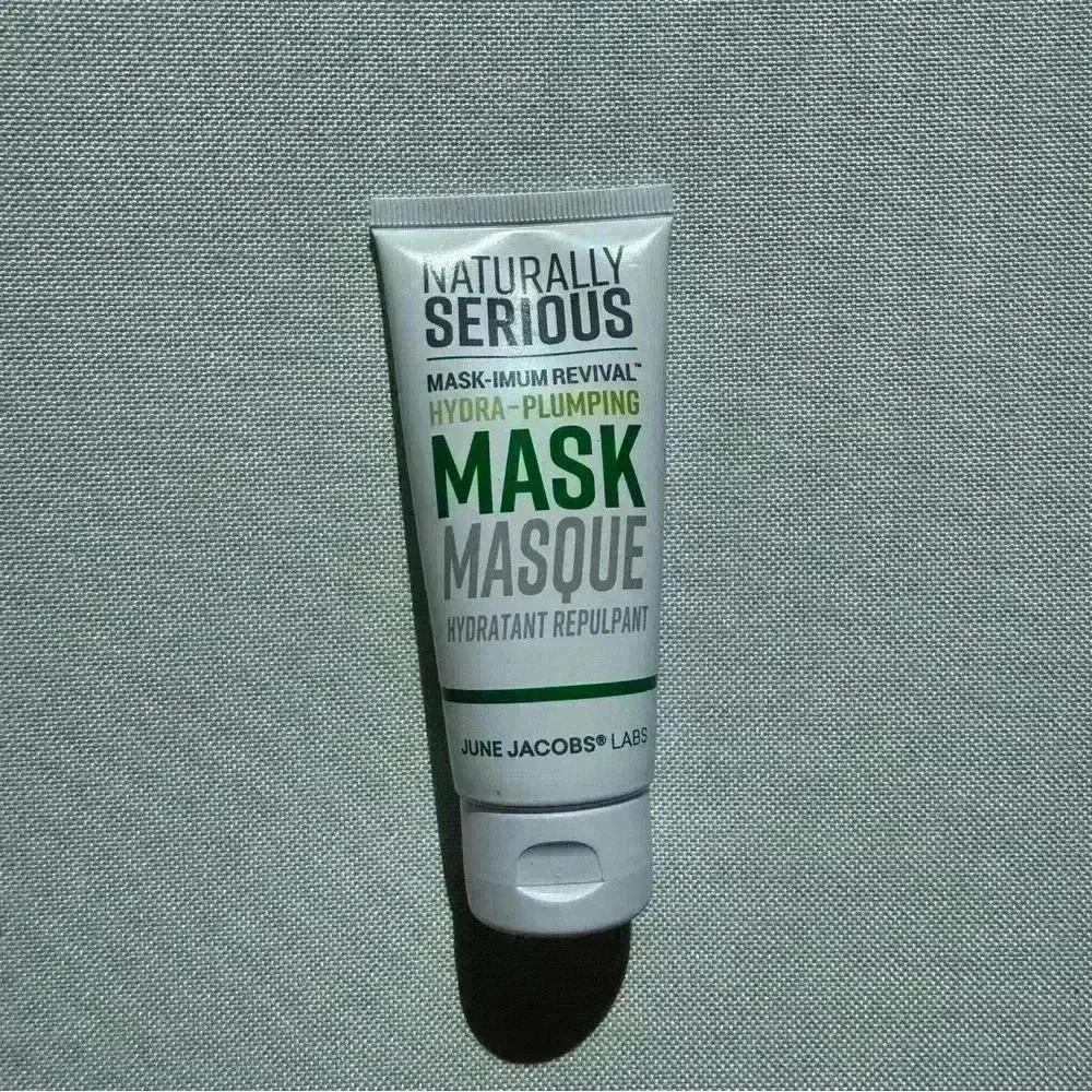 NWT Naturally Serious Mask-imum Revival Hydra-Plumping Mask